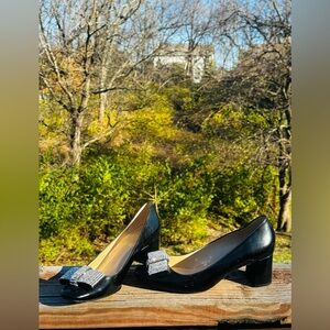 Kate Spade Black Dina Patent Kitten Heels Big Bling Bow on Toe. Sz 6b FLASH SALE